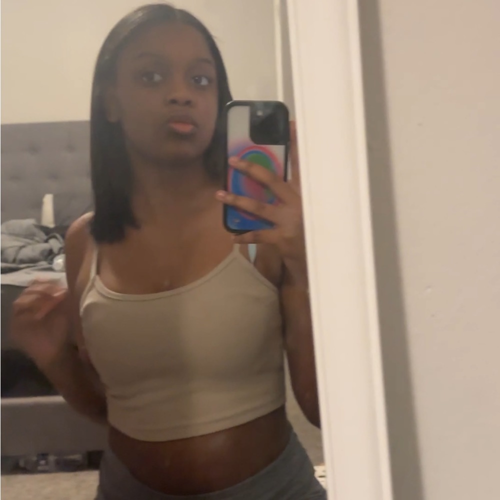 Meet your Posher, Kori
